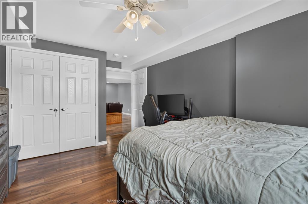 399 Poplar Drive, Lakeshore, ON