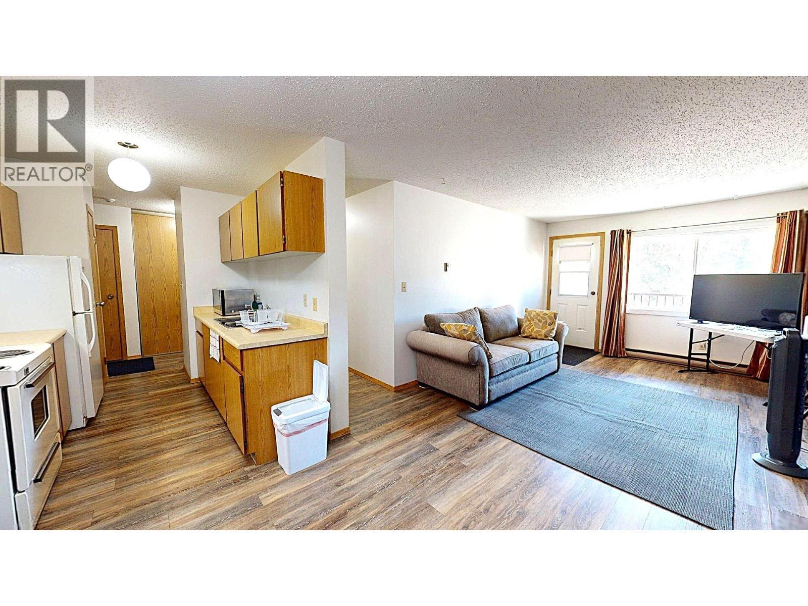 10 Cariboo Drive Unit# 408, Elkford, BC