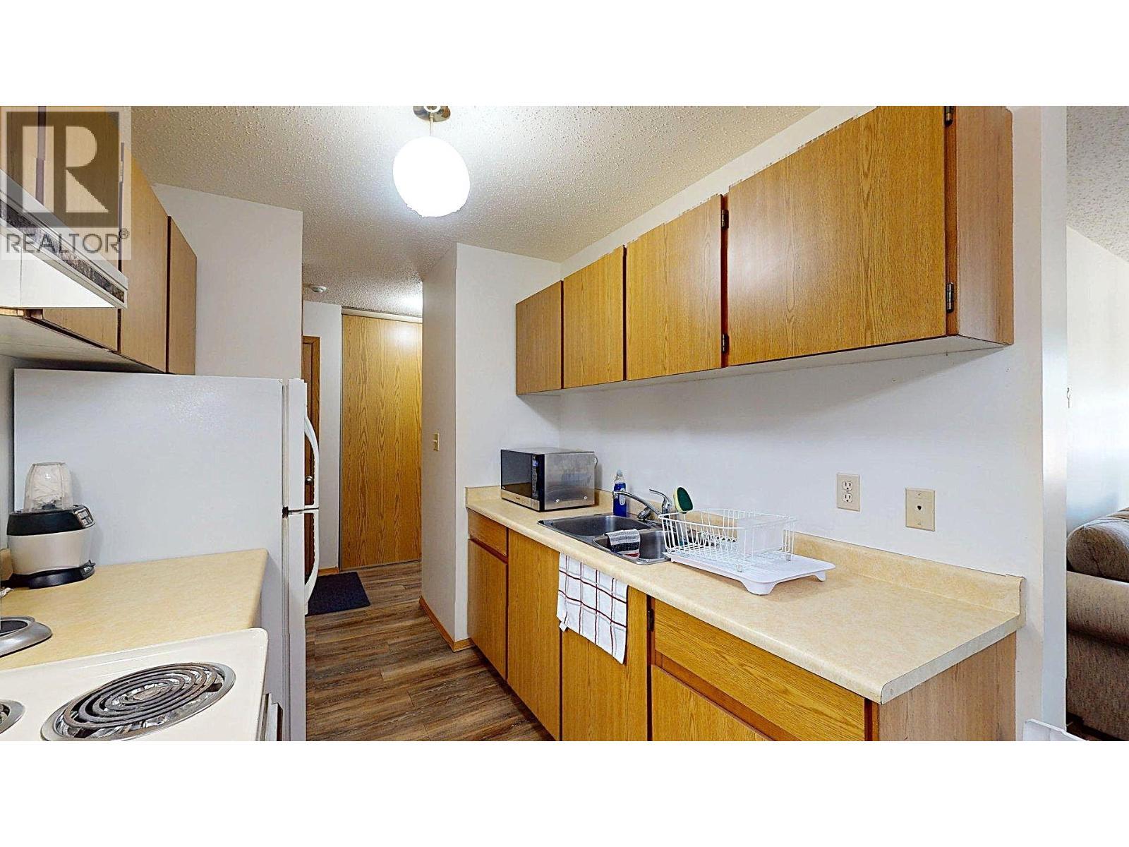 10 Cariboo Drive Unit# 408, Elkford, BC