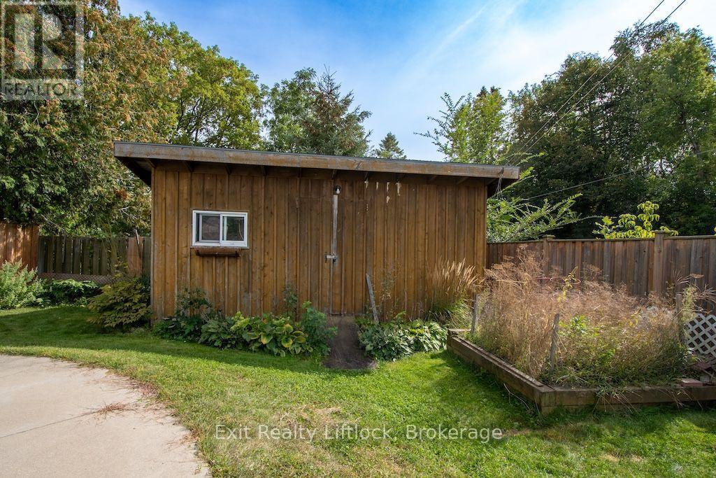 Storage Shed - 445 Arndon Avenue, Peterborough (Otonabee Ward 1), ON