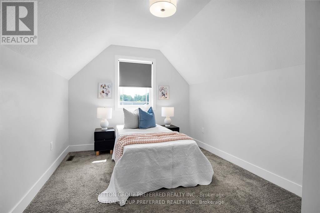 551 Scenic Court, Warwick (Watford), ON