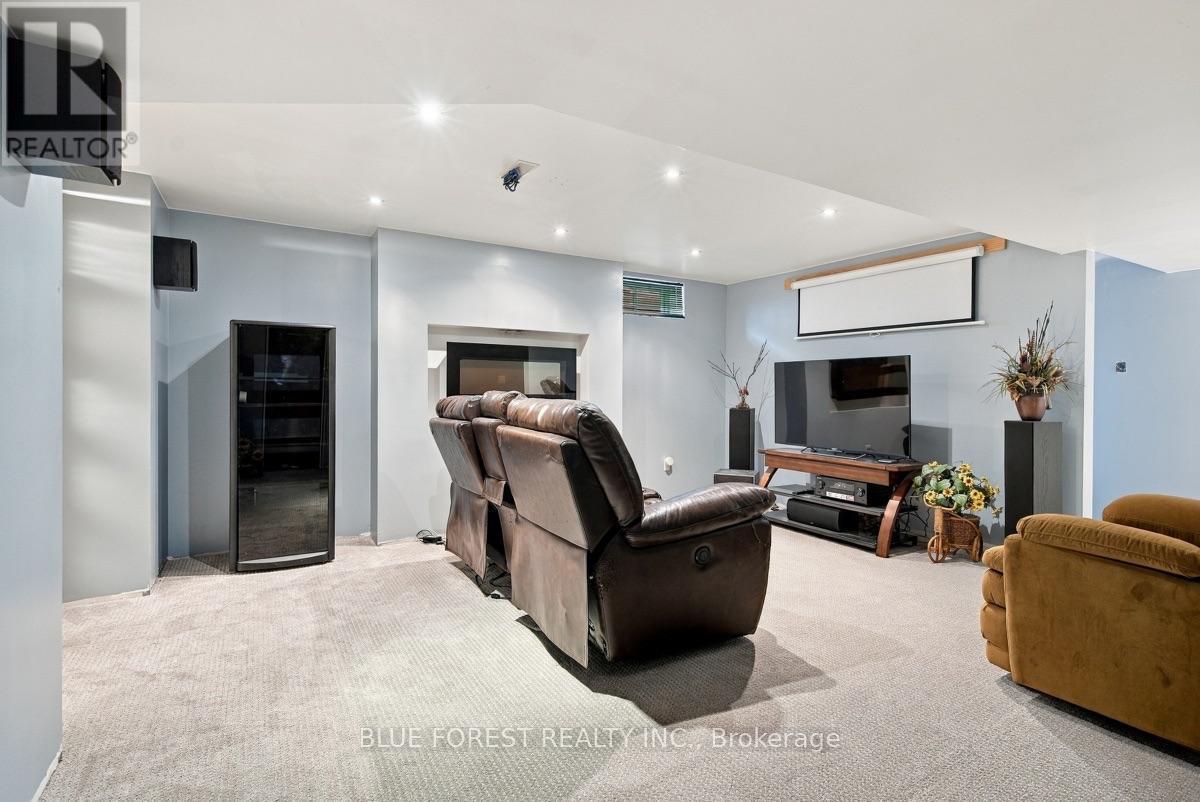 14 Dundee Place, London South (South G), ON