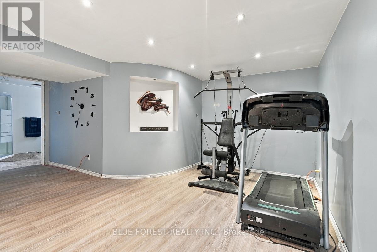 14 Dundee Place, London South (South G), ON