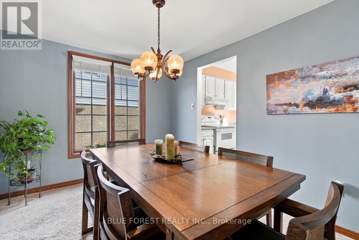14 Dundee Place, London South (South G), ON
