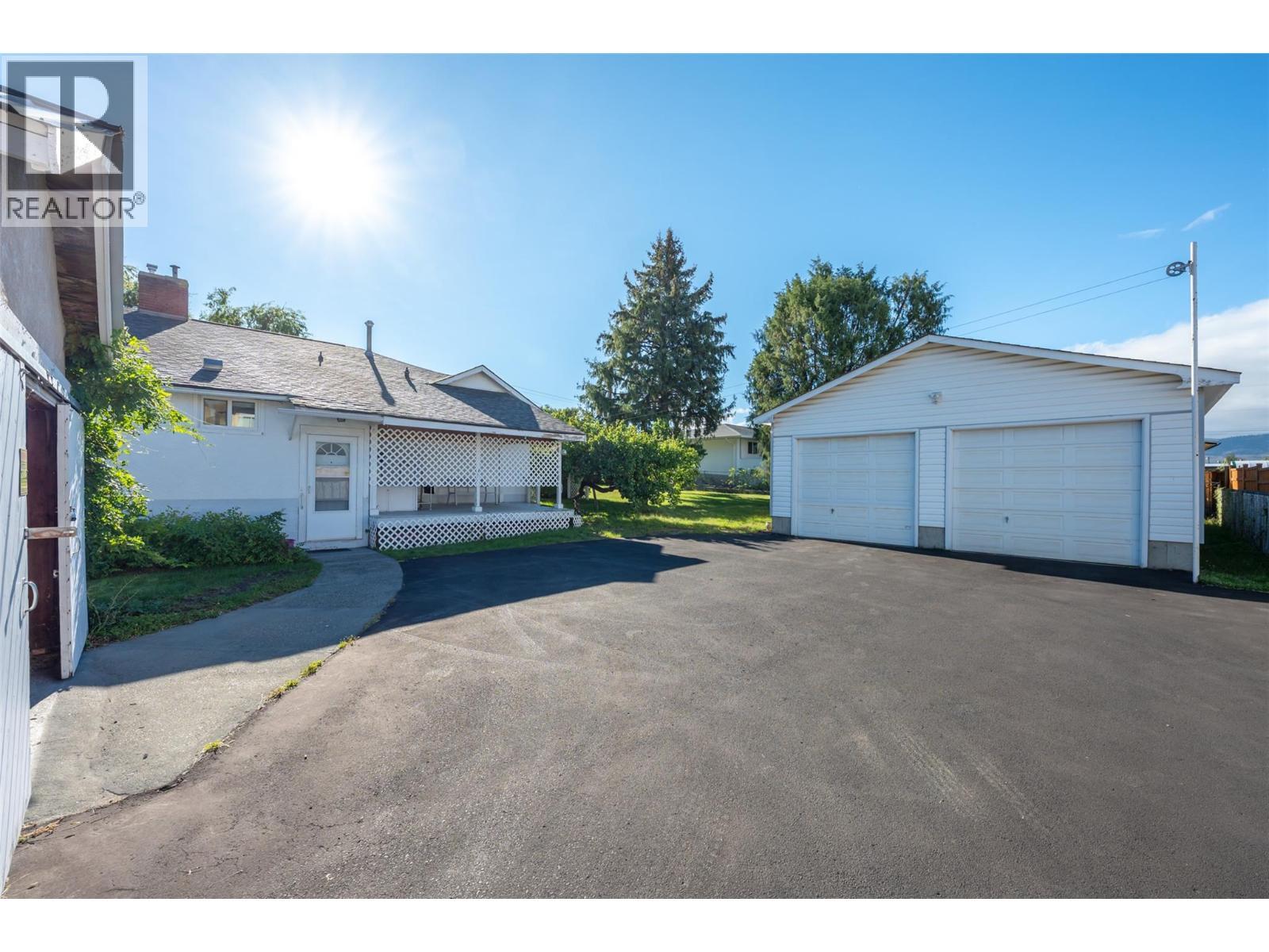 525 Skagit Avenue, Oliver, BC