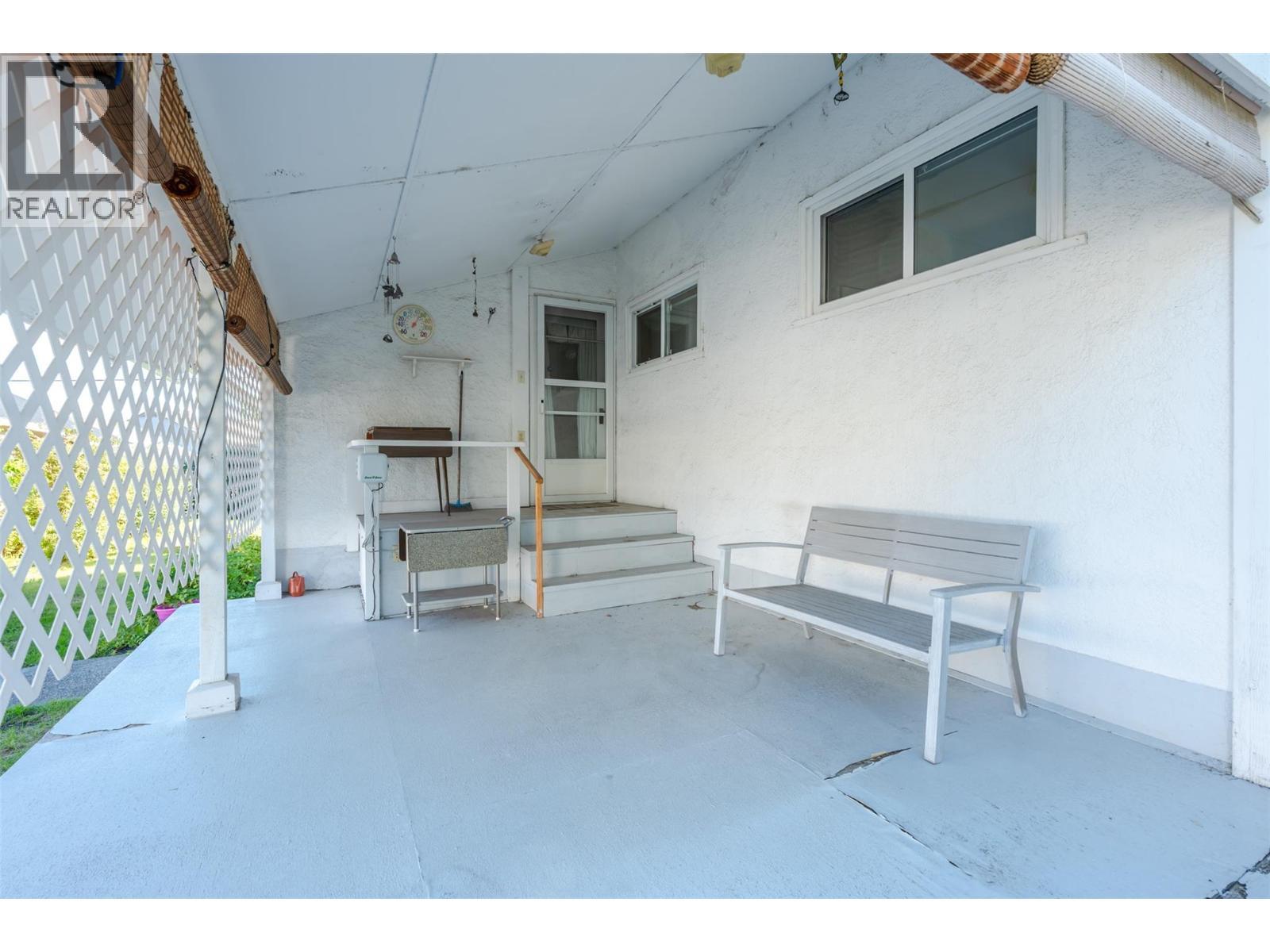 525 Skagit Avenue, Oliver, BC