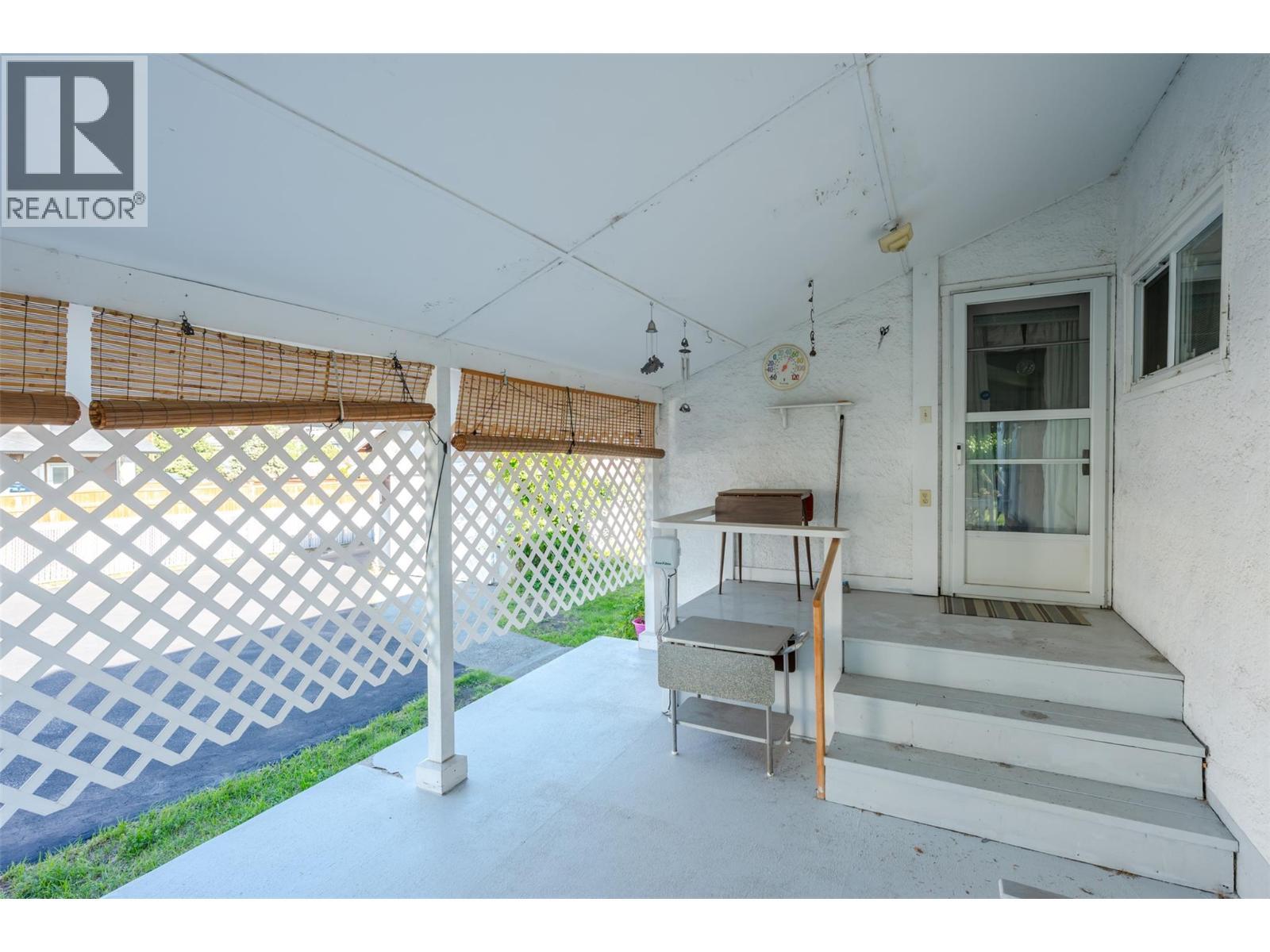 525 Skagit Avenue, Oliver, BC
