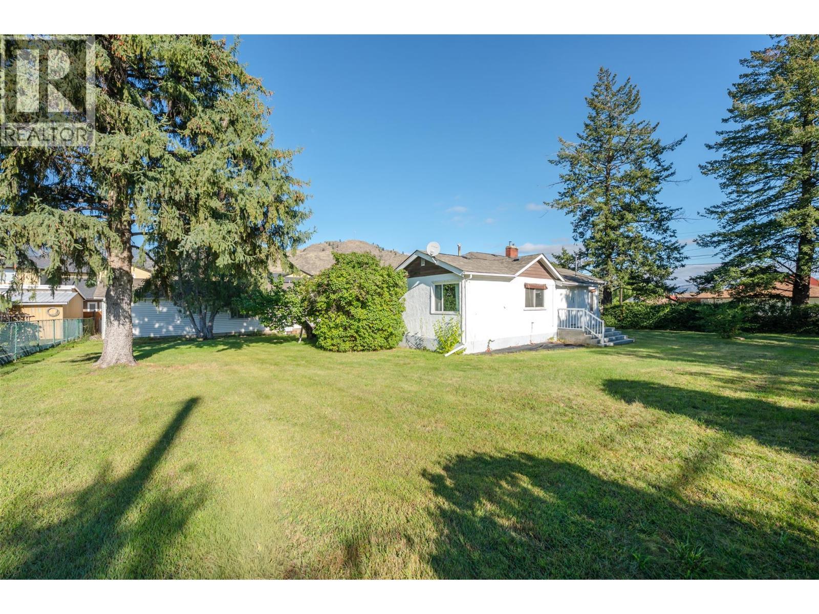 525 Skagit Avenue, Oliver, BC