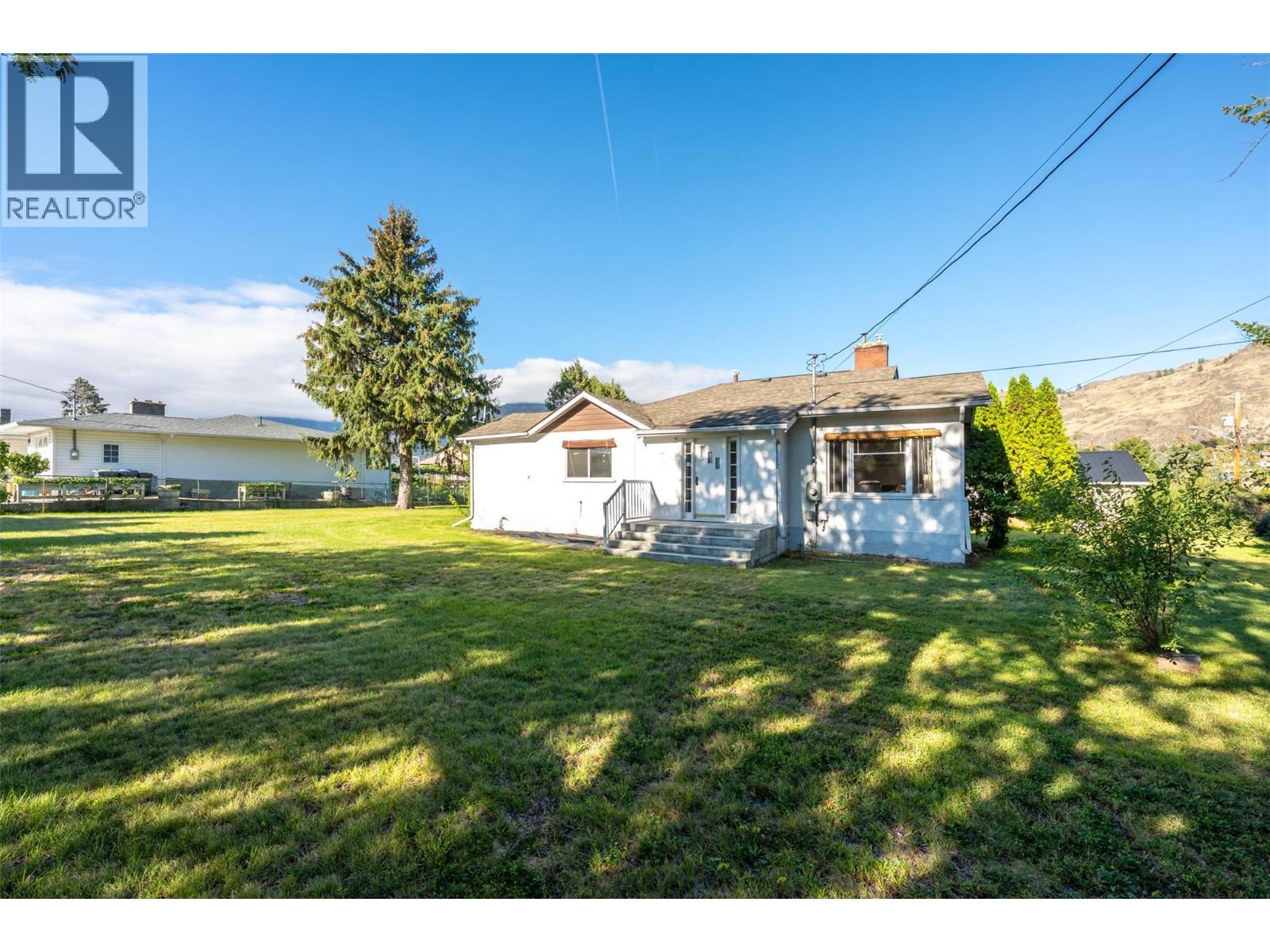 525 Skagit Avenue, Oliver, BC