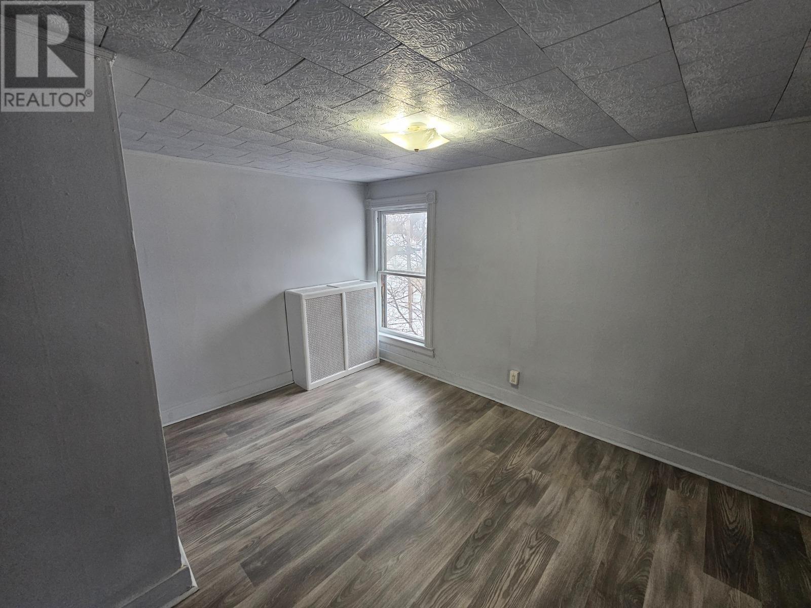 172 Pim St, Sault Ste. Marie, ON