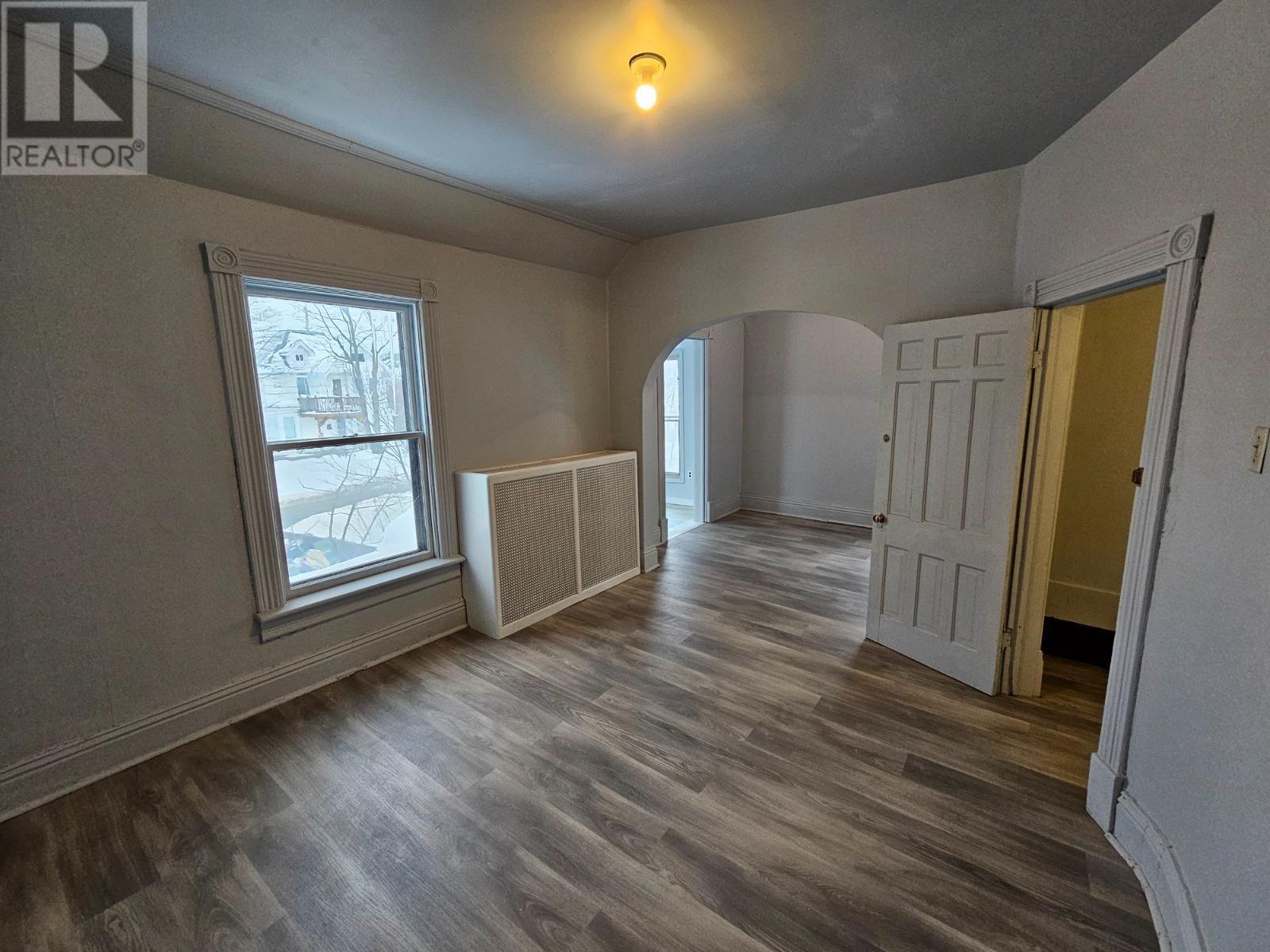 172 Pim St, Sault Ste. Marie, ON