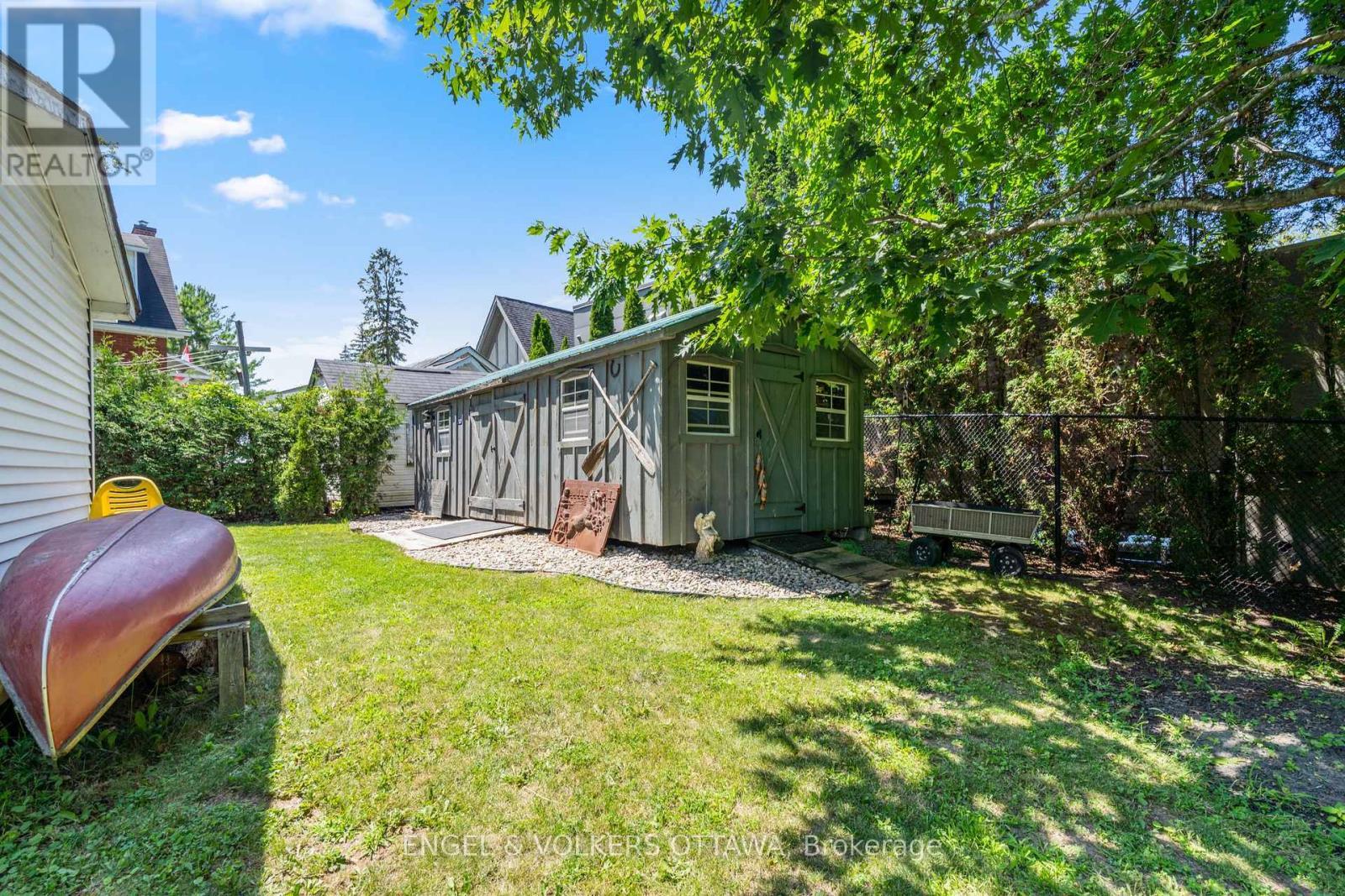 1119 Tighe Street, Ottawa, ON