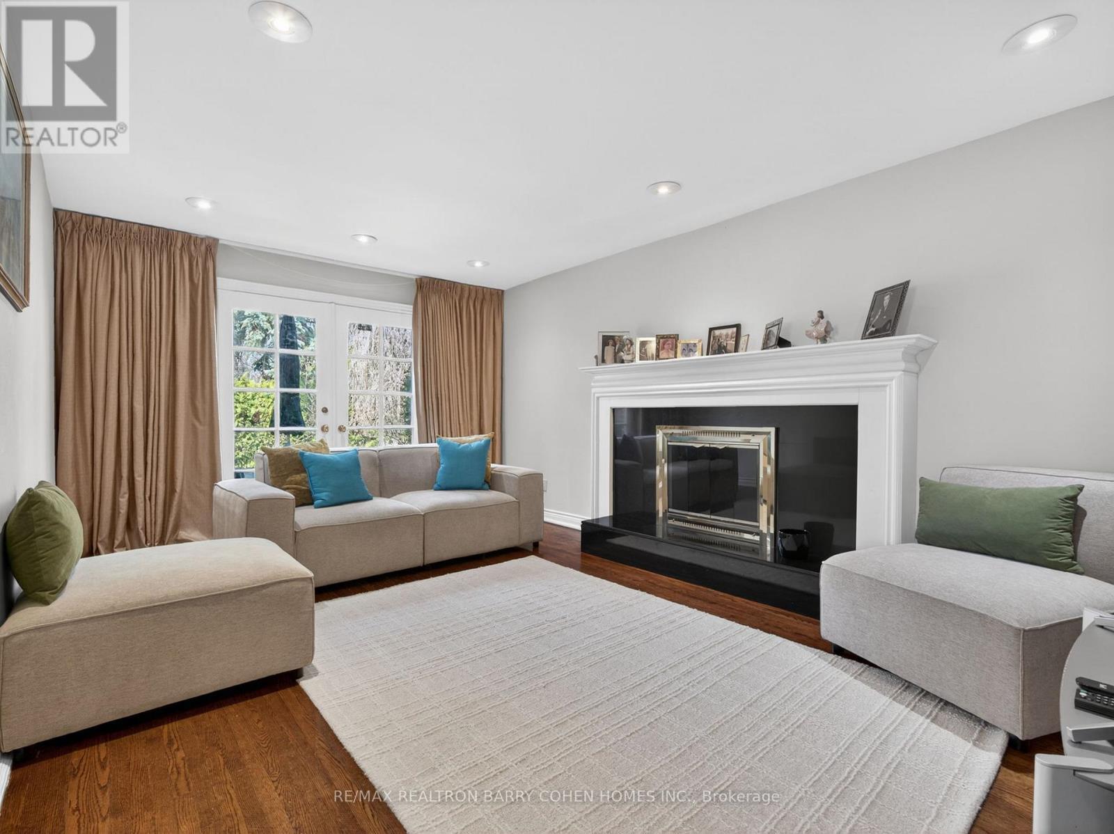 25 Harlington Road, Toronto, ON