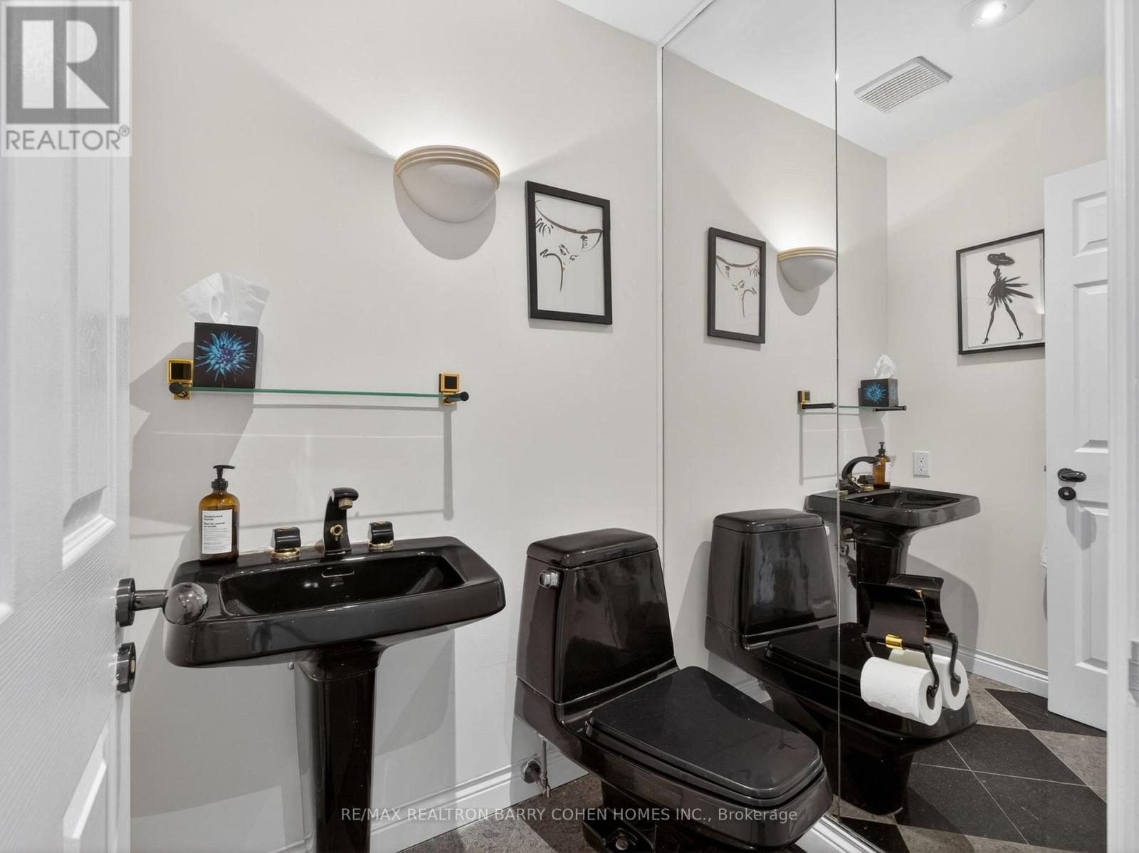 25 Harlington Road, Toronto, ON
