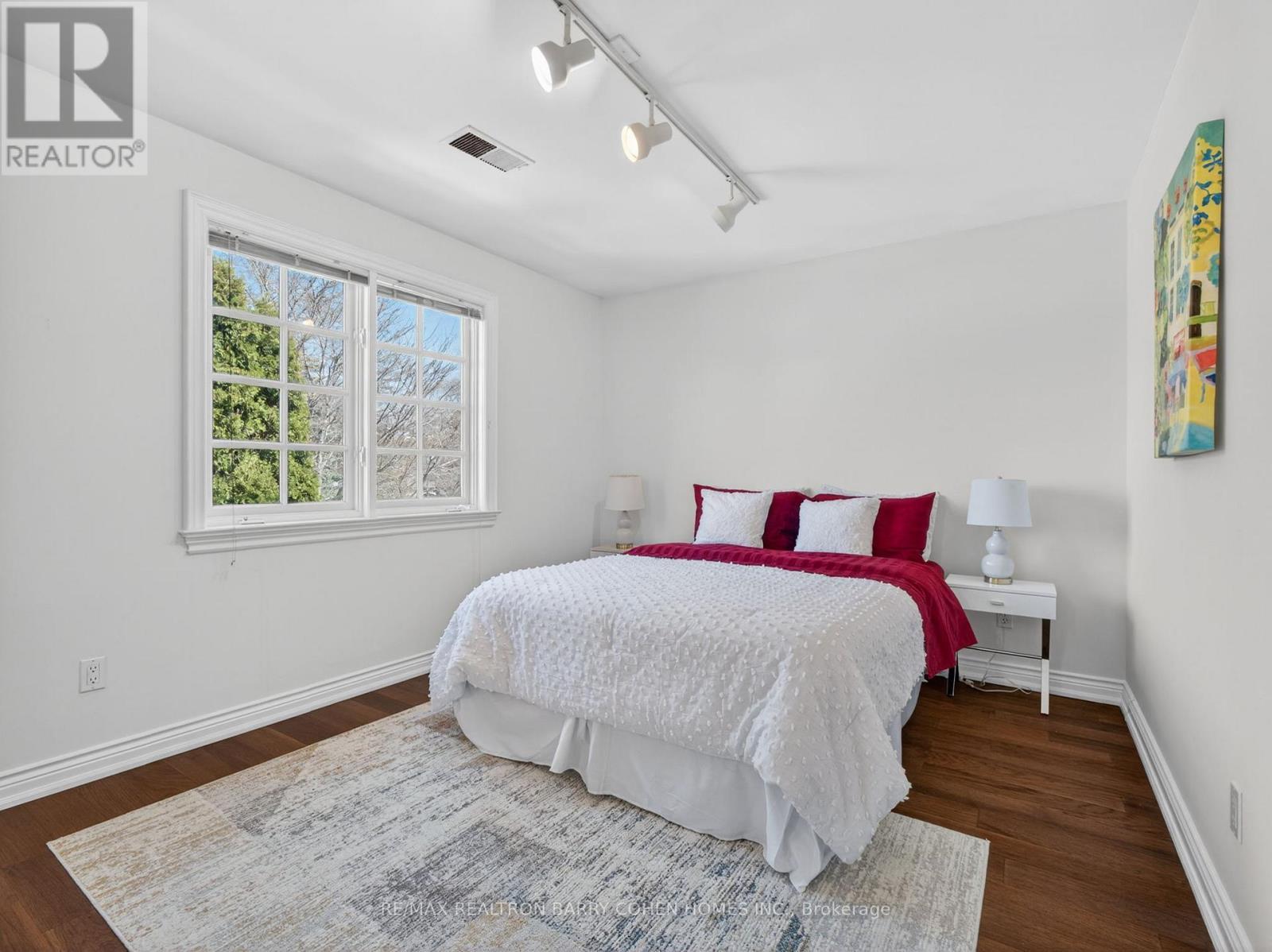25 Harlington Road, Toronto, ON