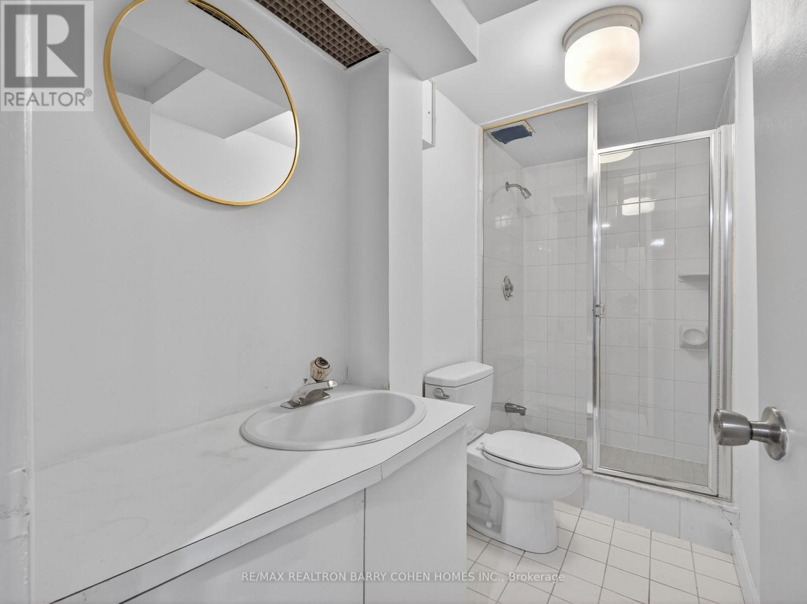 25 Harlington Road, Toronto, ON