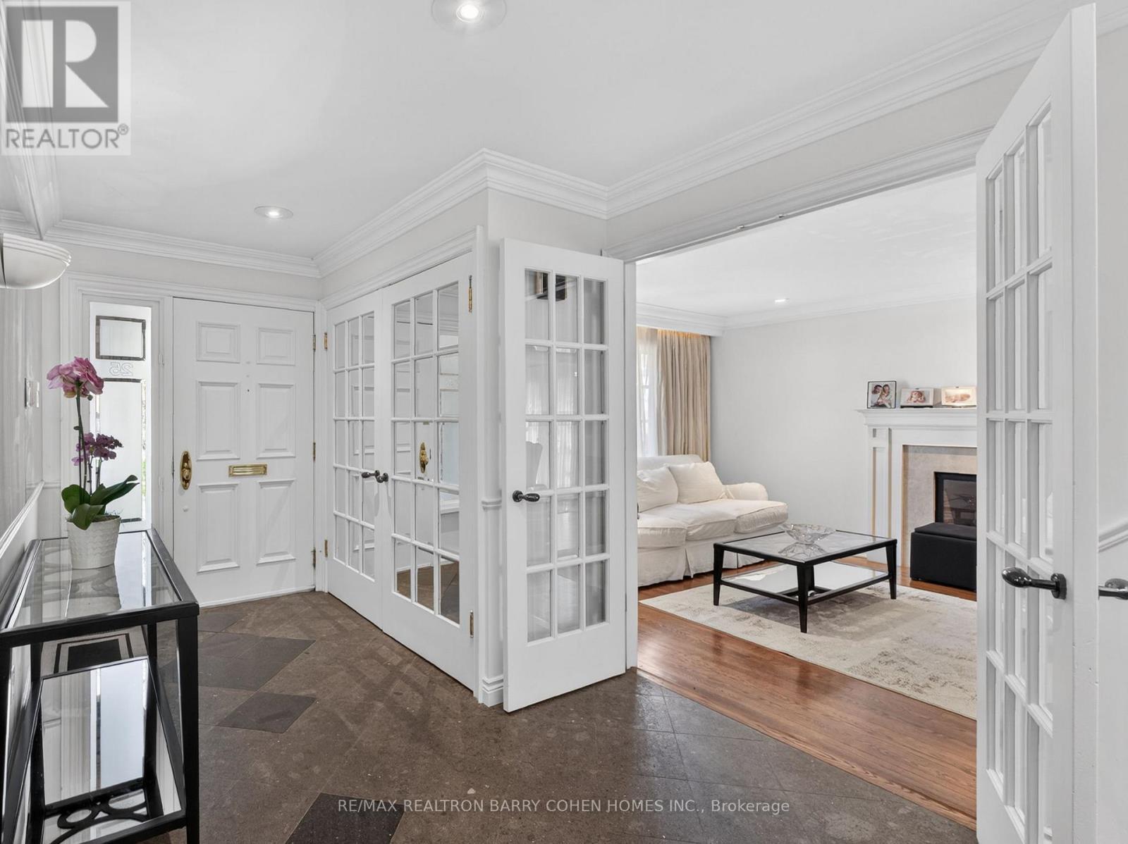 25 Harlington Road, Toronto, ON