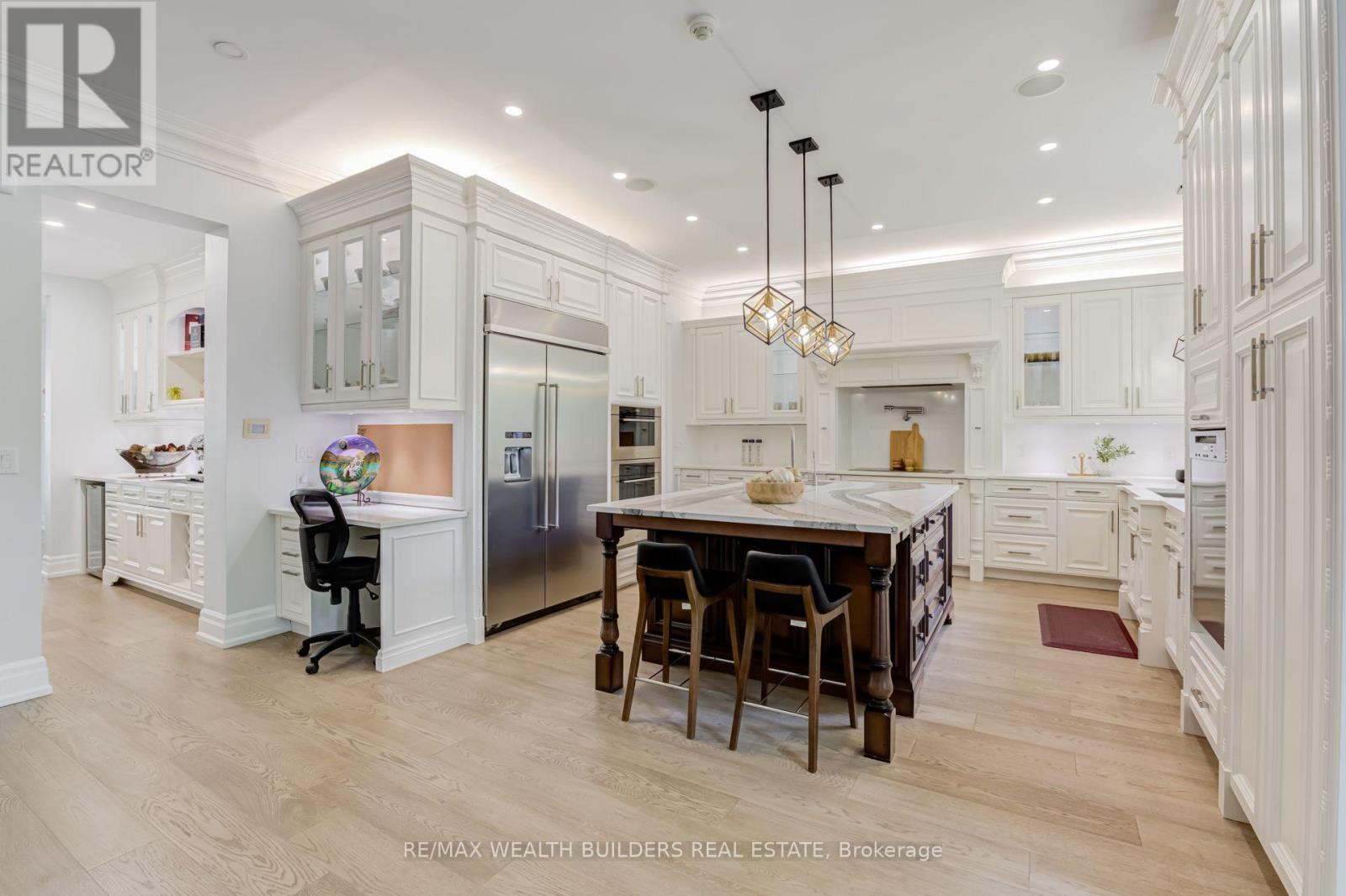 45 Shorewood Place, Oakville, ON
