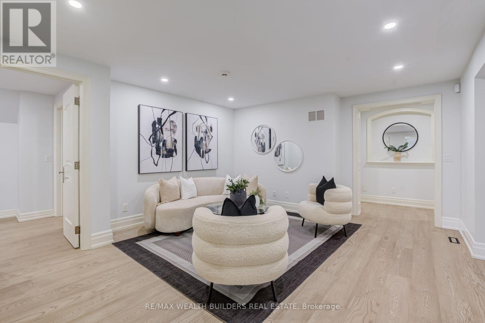 45 Shorewood Place, Oakville, ON