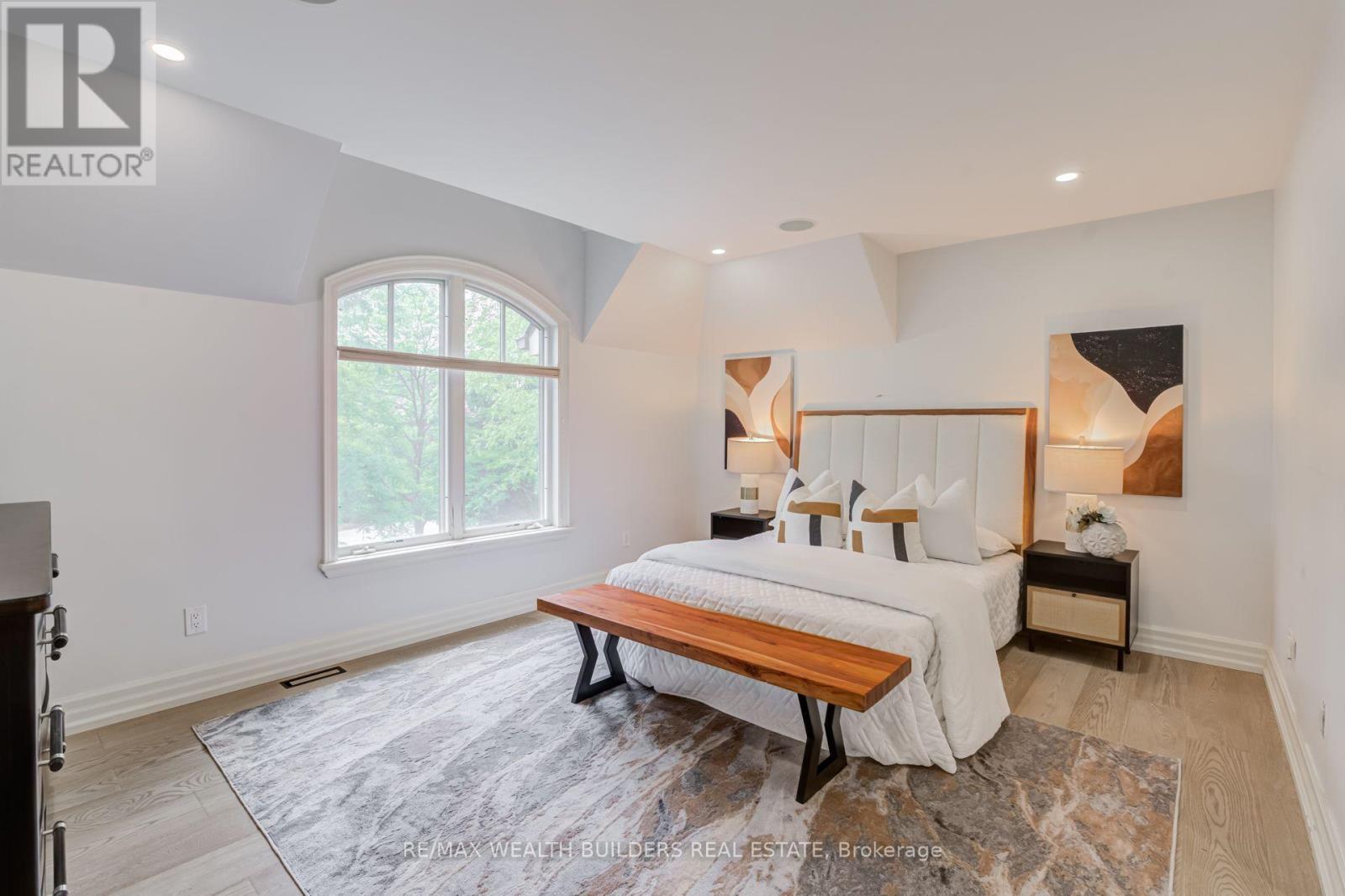 45 Shorewood Place, Oakville, ON