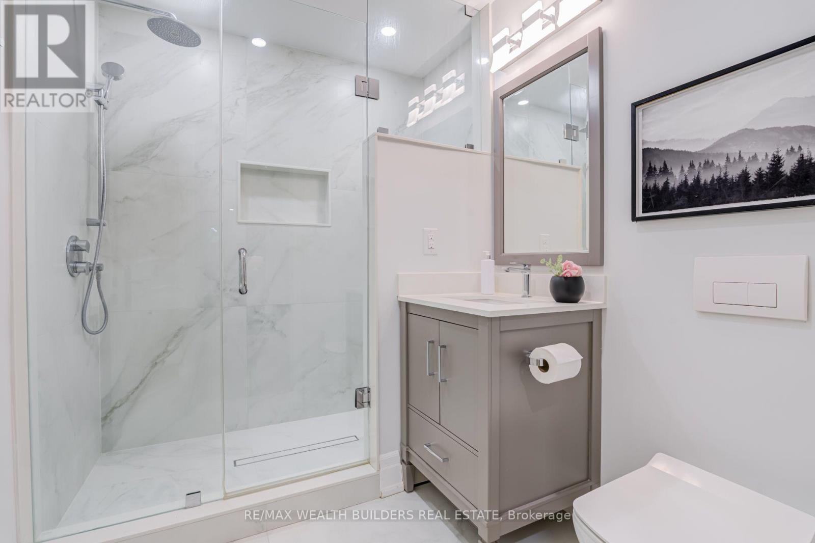 45 Shorewood Place, Oakville, ON