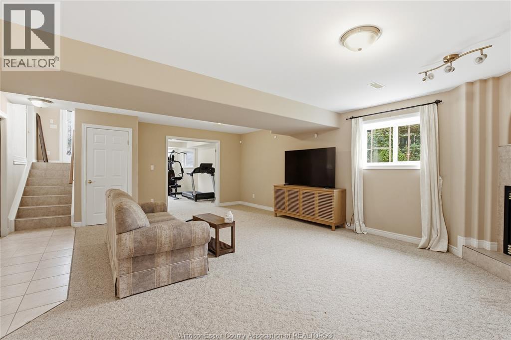 1352 Meridian, Windsor, ON