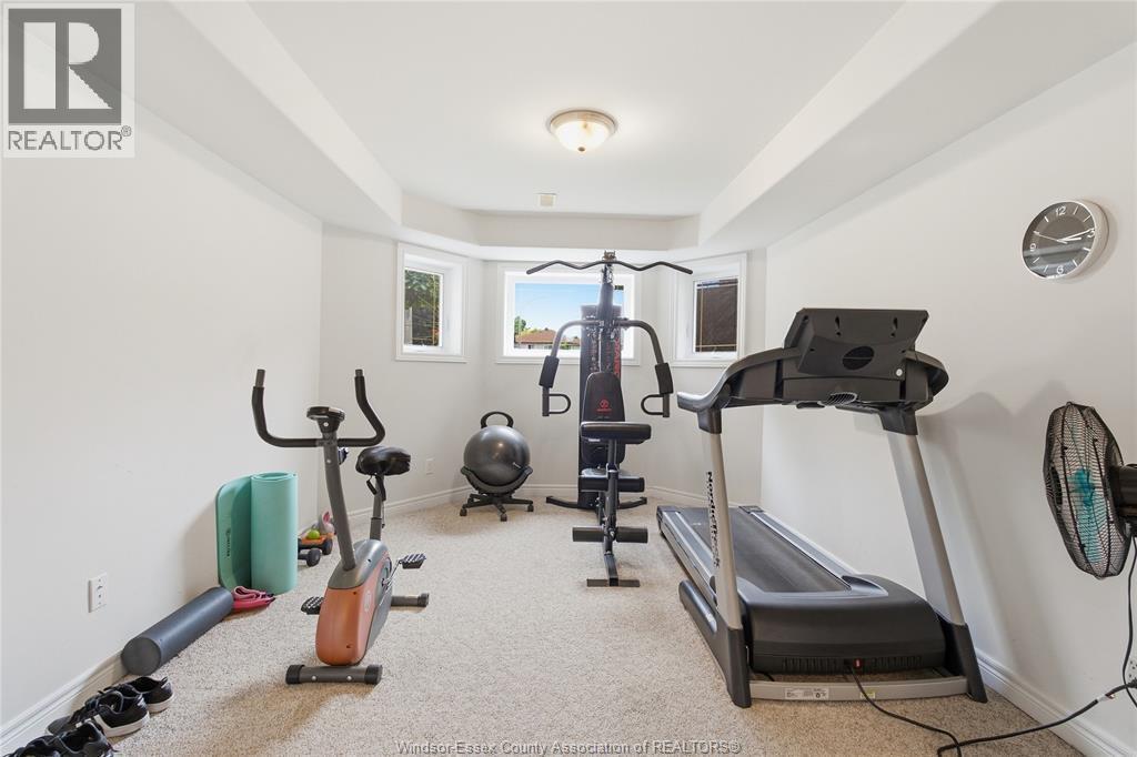 1352 Meridian, Windsor, ON