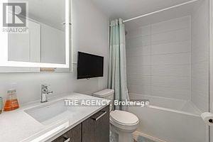 320 - 2301 Danforth Avenue, Toronto, ON
