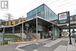 #215 - 5 MASSEY SQUARE Toronto, ON M4C 5L6