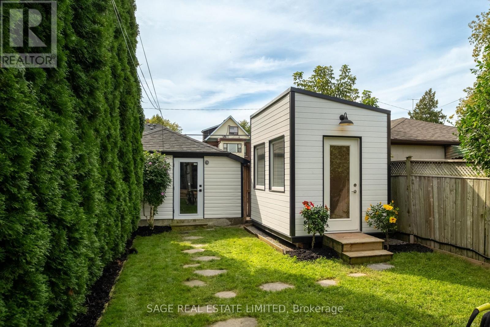 74 Barrington Avenue, Toronto, ON
