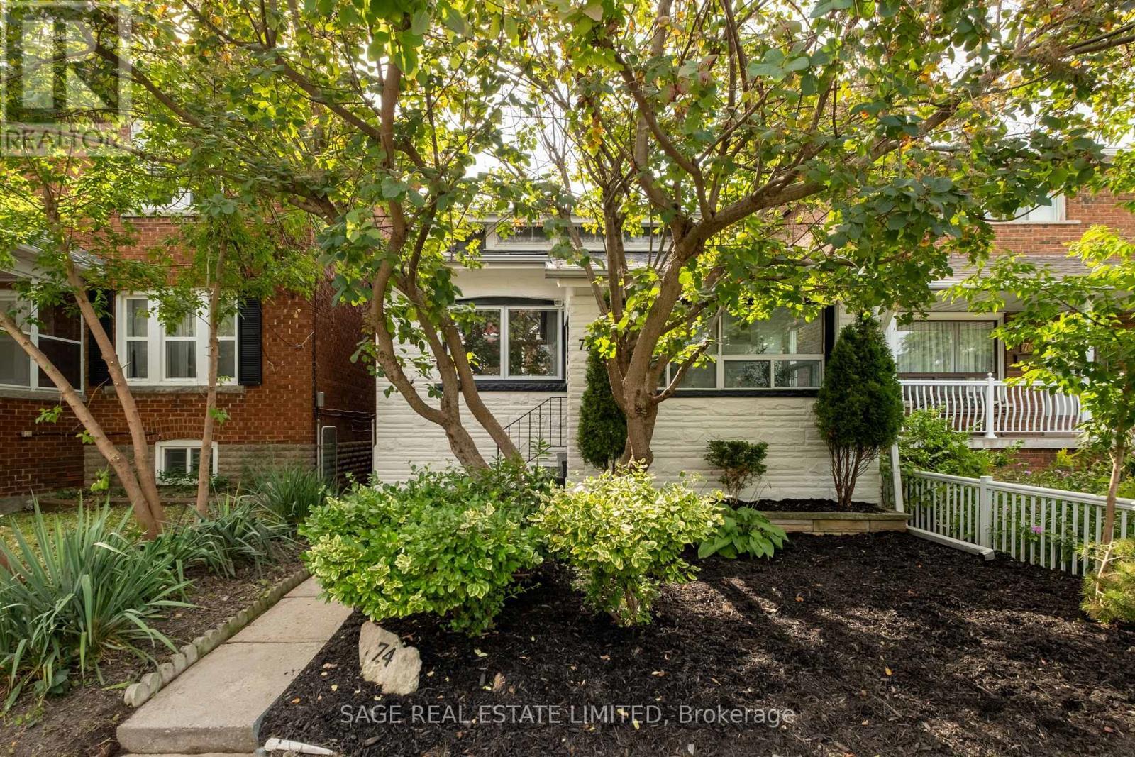 74 Barrington Avenue, Toronto, ON