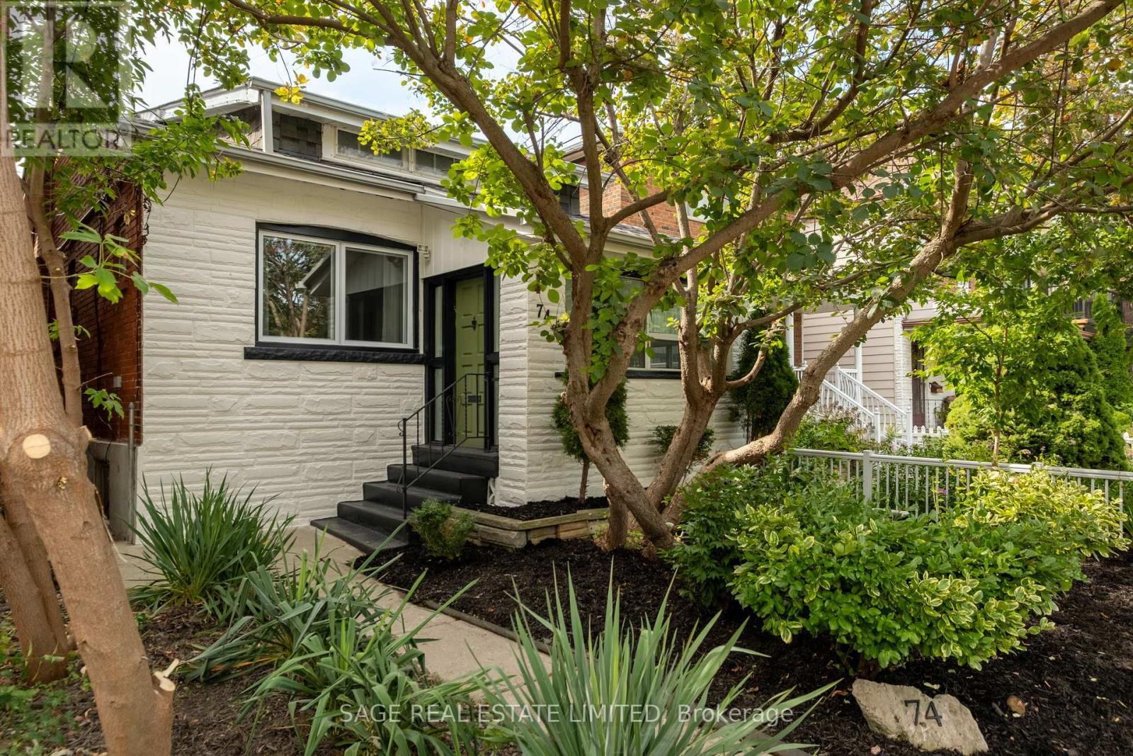 74 Barrington Avenue, Toronto, ON