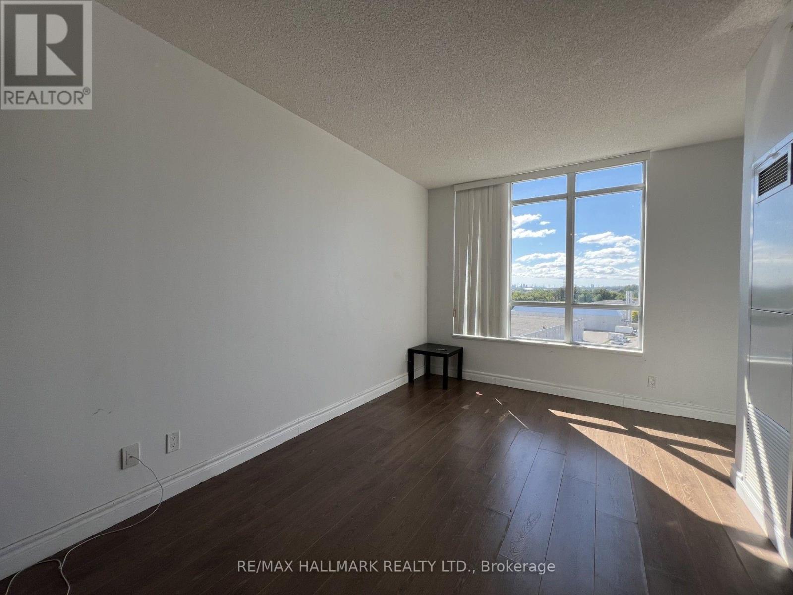 815 - 99 South Town Centre Boulevard, Markham, ON