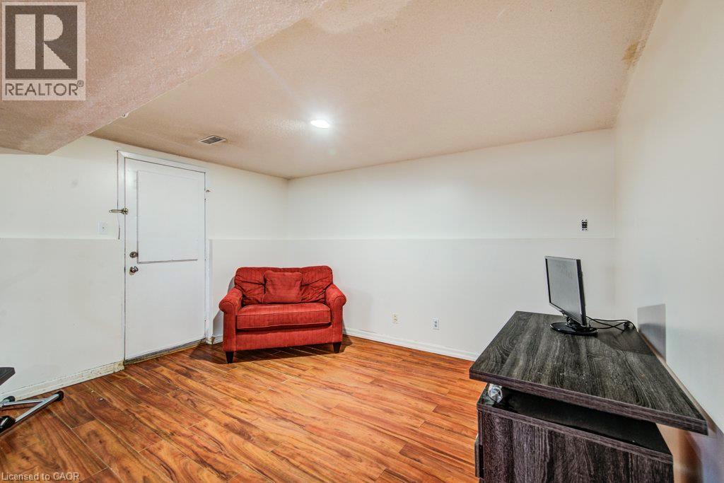 Additional content - 143 Sunrise Place, Kitchener, ON