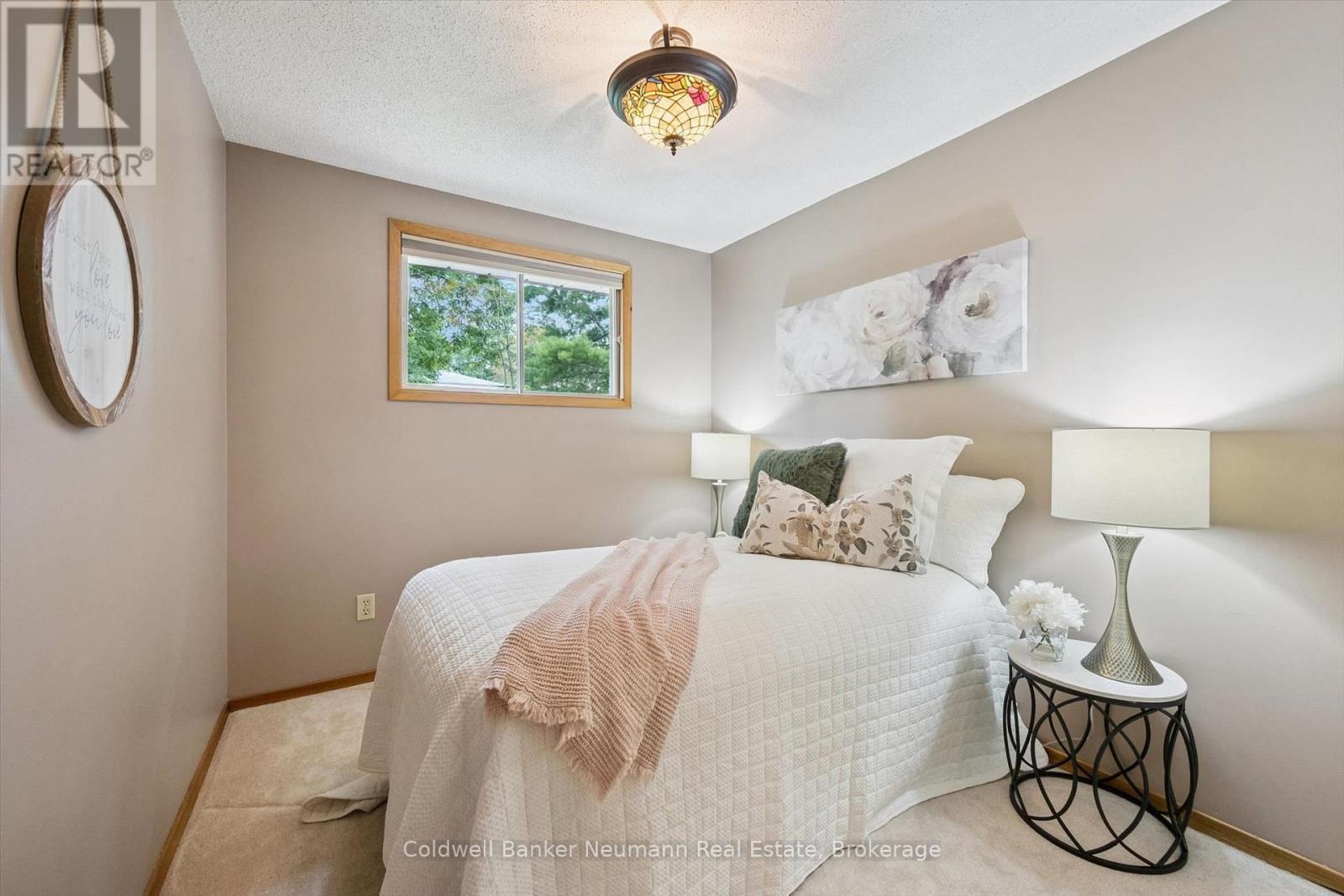 24 Briarlea Road, Guelph (Kortright West), ON