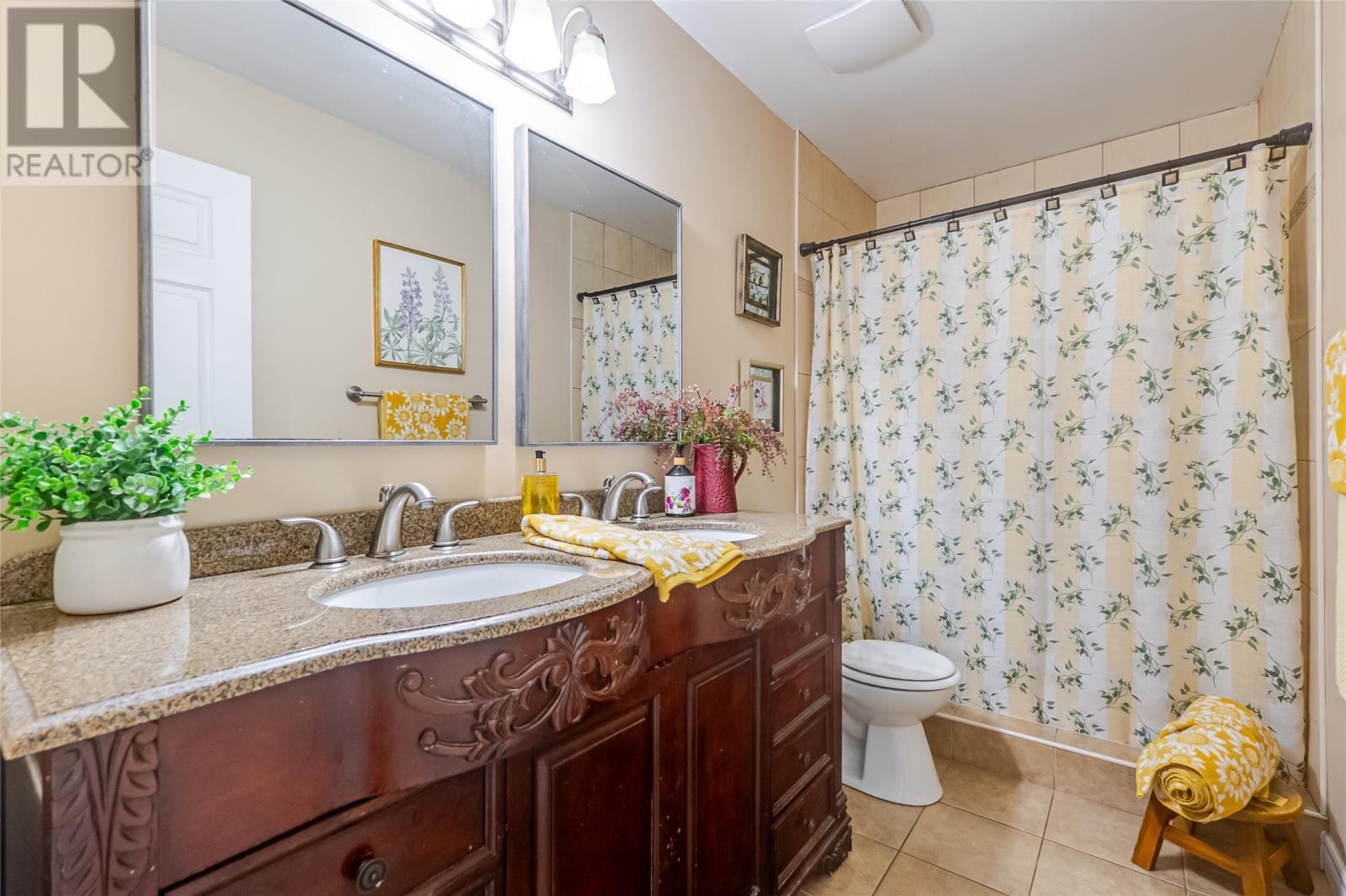 33 Ursula Crescent, Portugal Cove/St. Philips, NL