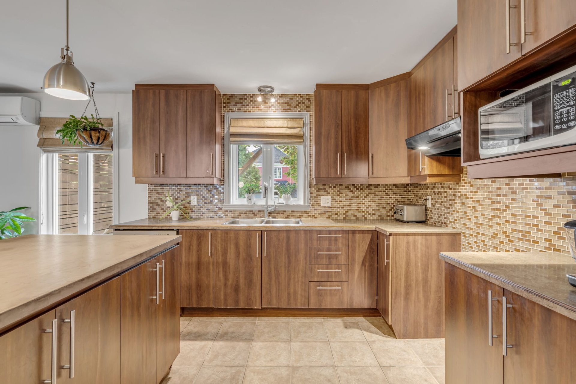 Kitchen - 2635 Rue De La Rive-Boisée N., Québec (Les Rivières), QC