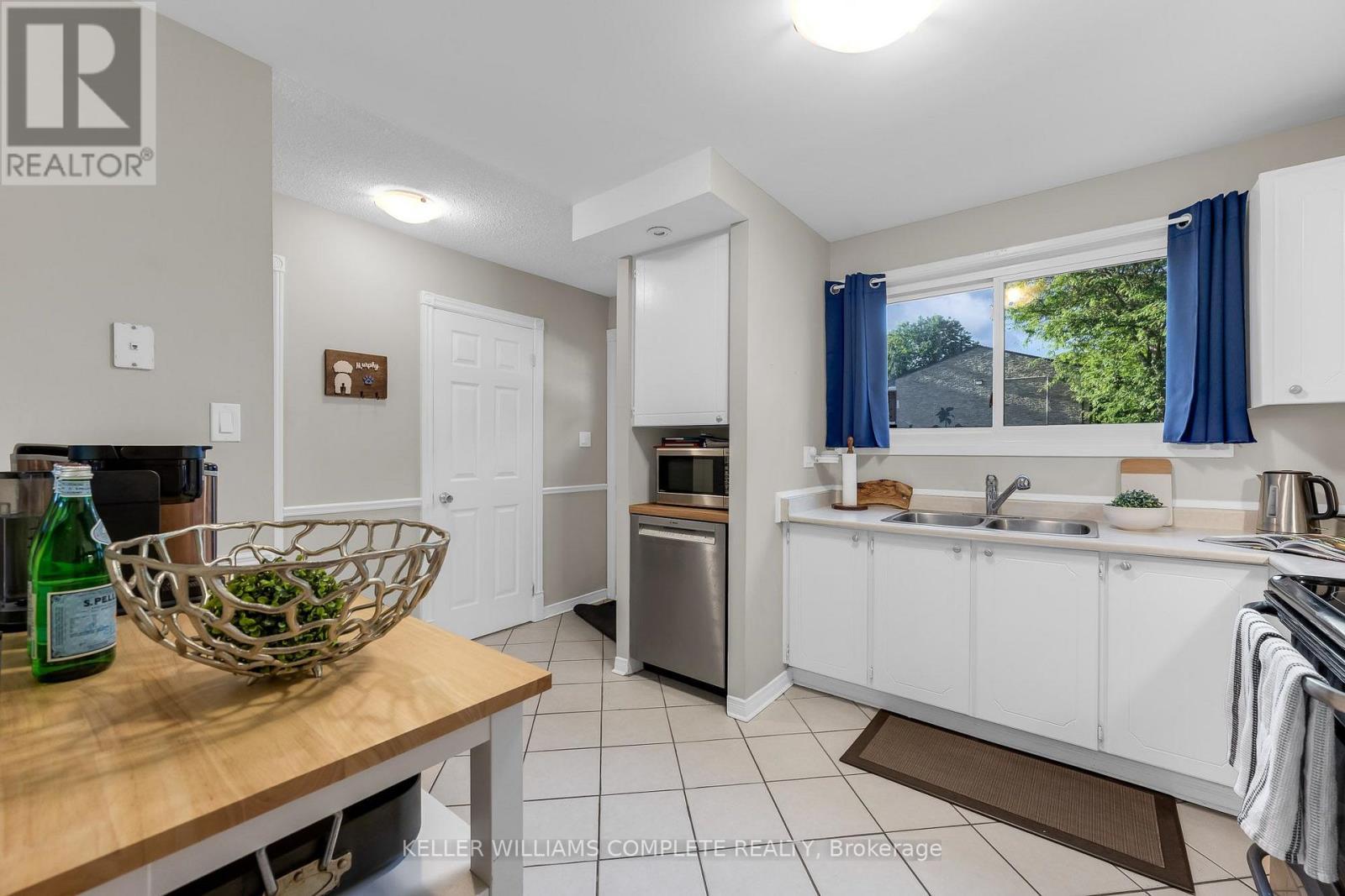 2 - 1420 Garth Street, Hamilton, ON