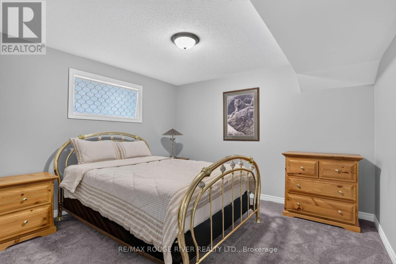 8 Timber Drive, Cavan Monaghan, ON