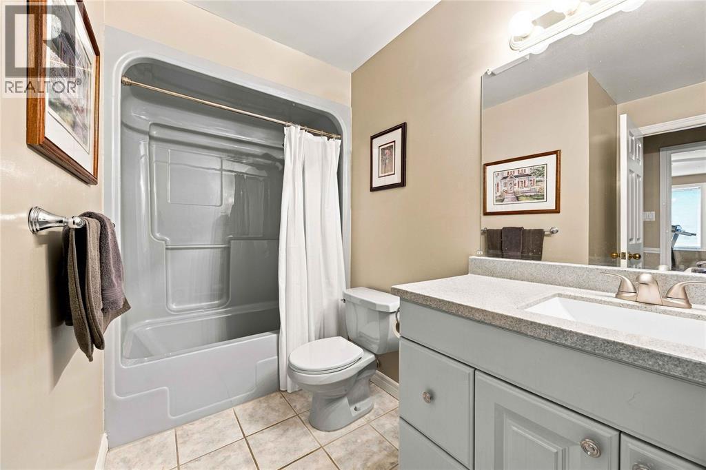 166 Beckwith Street Unit# 201, St Clair, ON