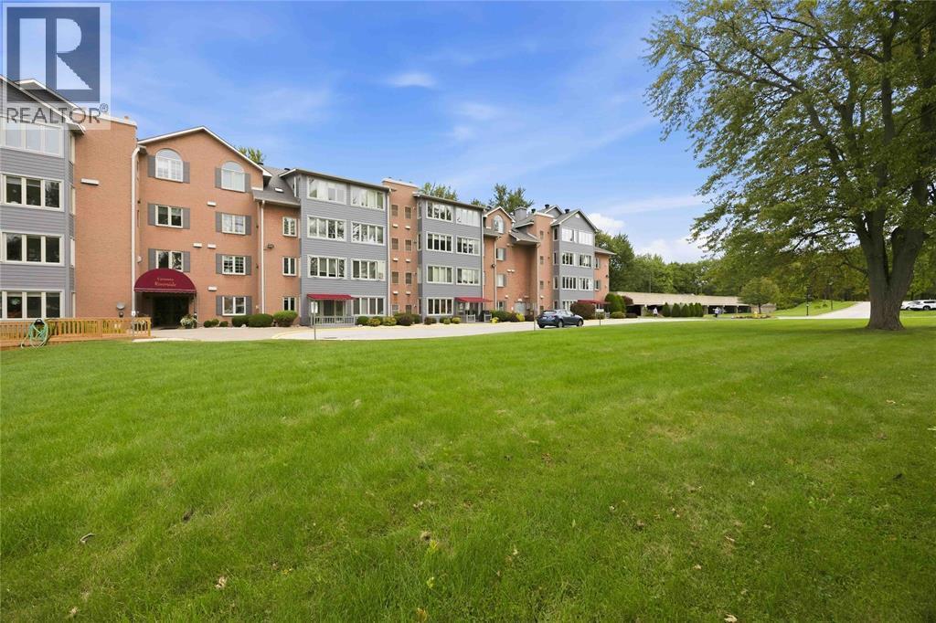 166 Beckwith Street Unit# 201, St Clair, ON