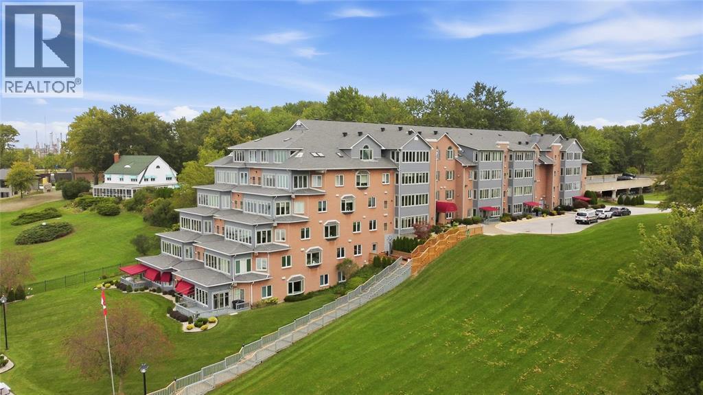 166 Beckwith Street Unit# 201, St Clair, ON
