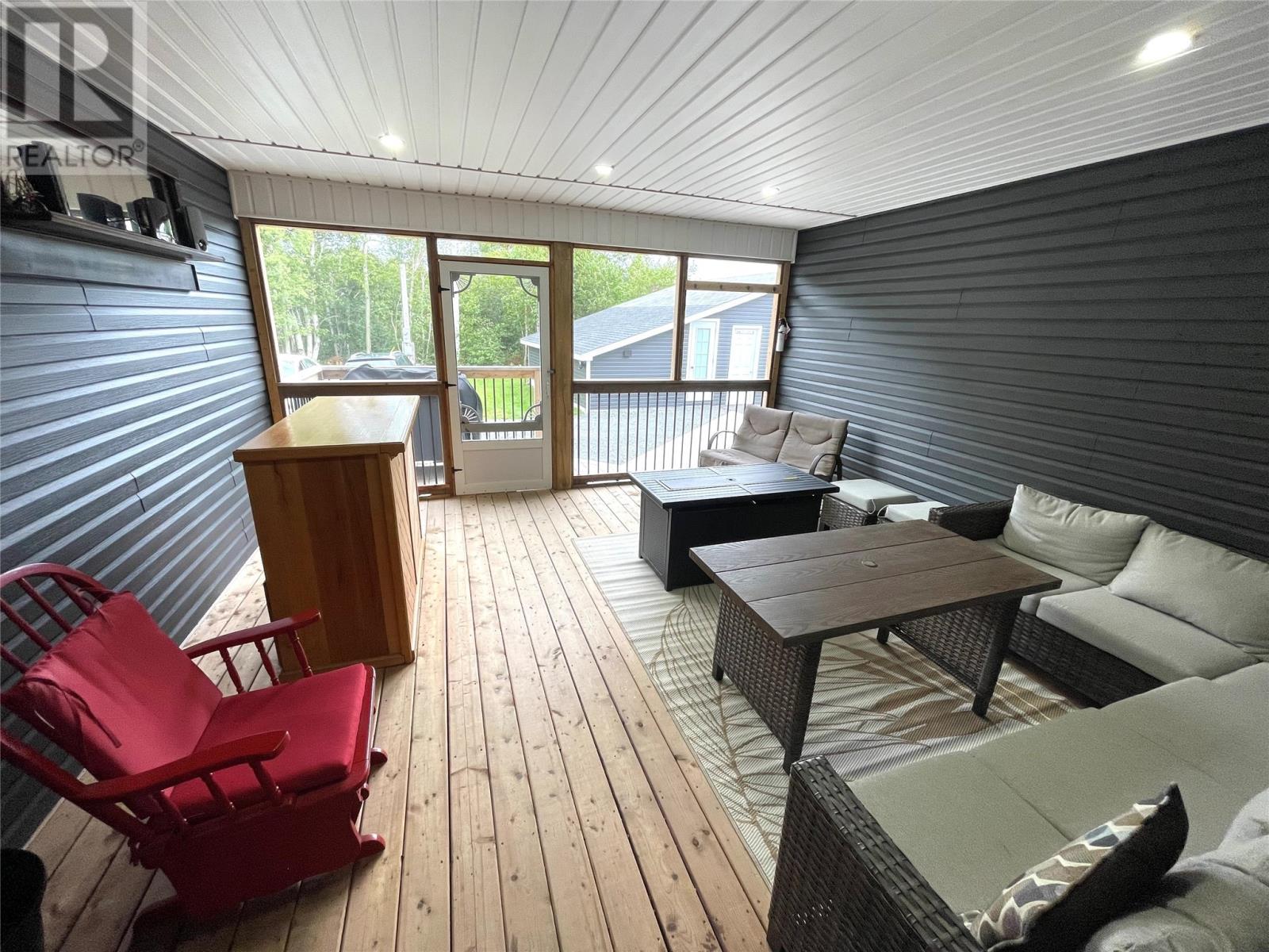 15 Twomey Drive, Botwood, NL
