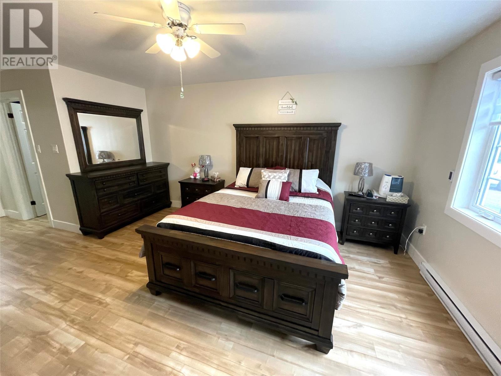 15 Twomey Drive, Botwood, NL