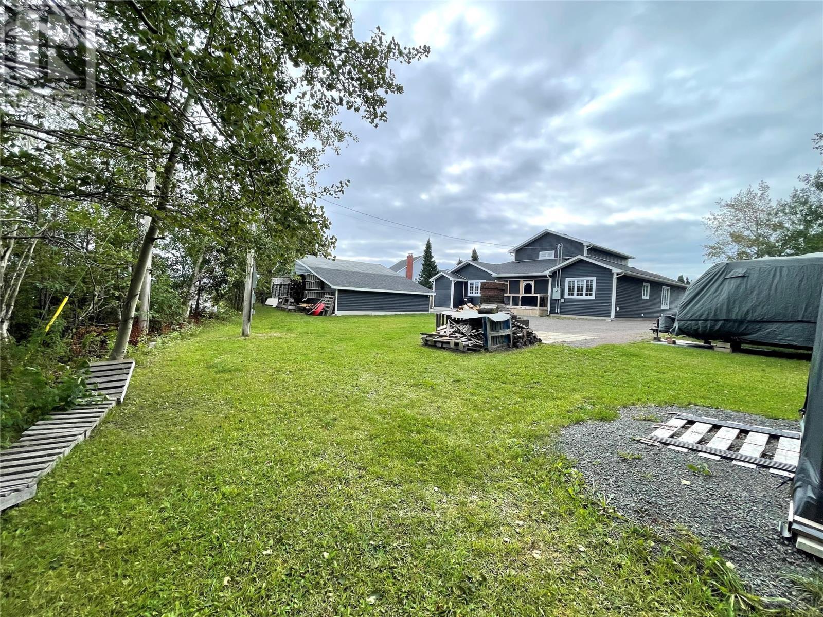 15 Twomey Drive, Botwood, NL