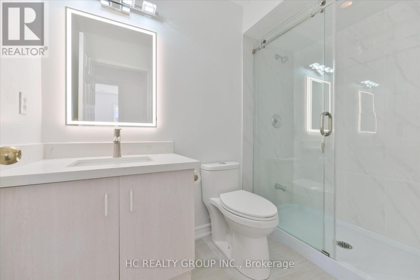 6 - 5 St Moritz Way, Markham, ON