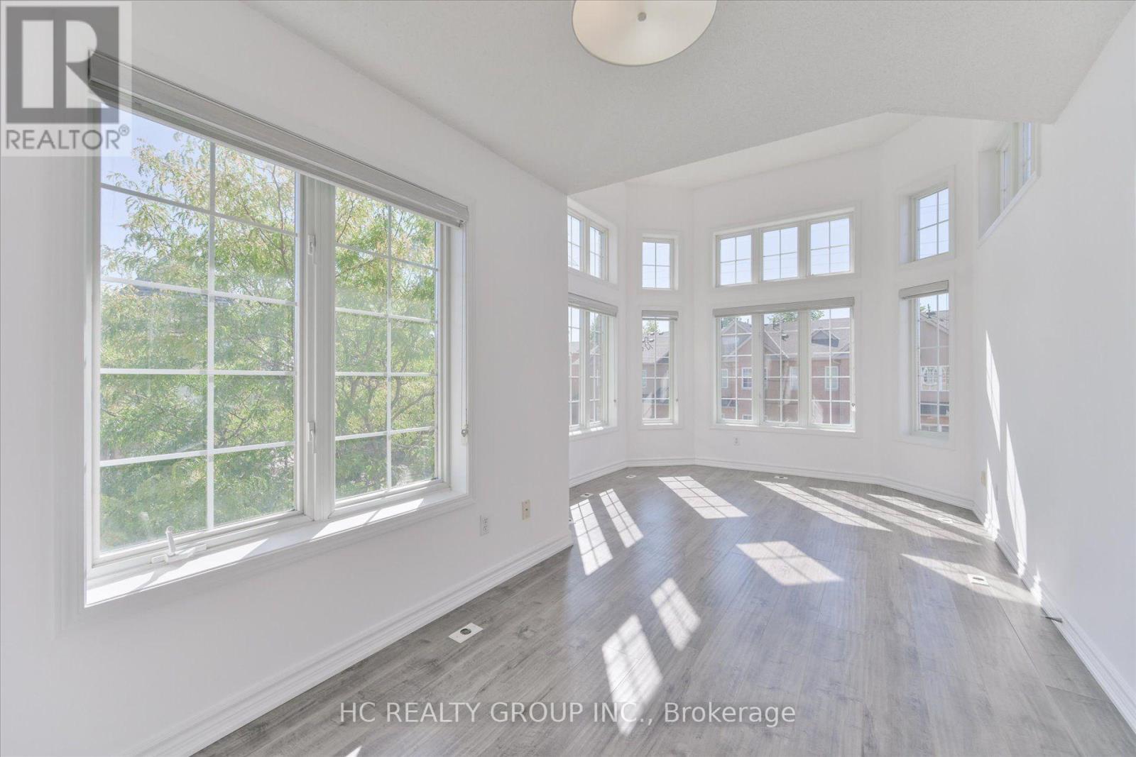 6 - 5 St Moritz Way, Markham, ON