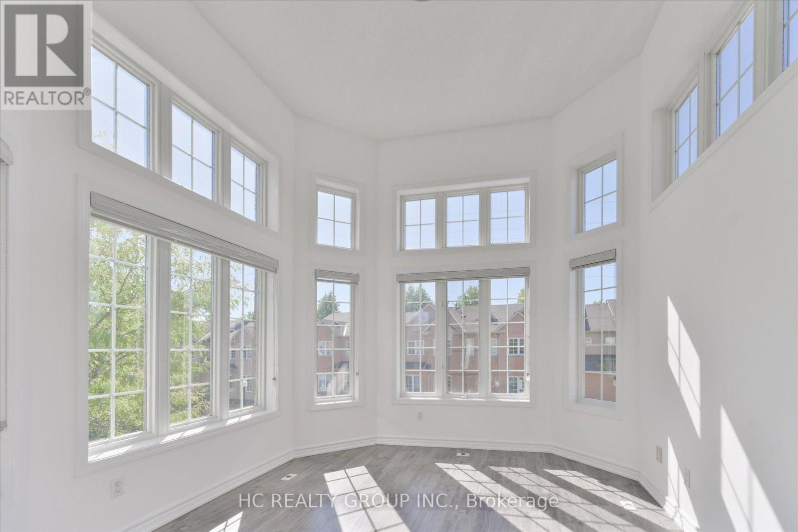 6 - 5 St Moritz Way, Markham, ON
