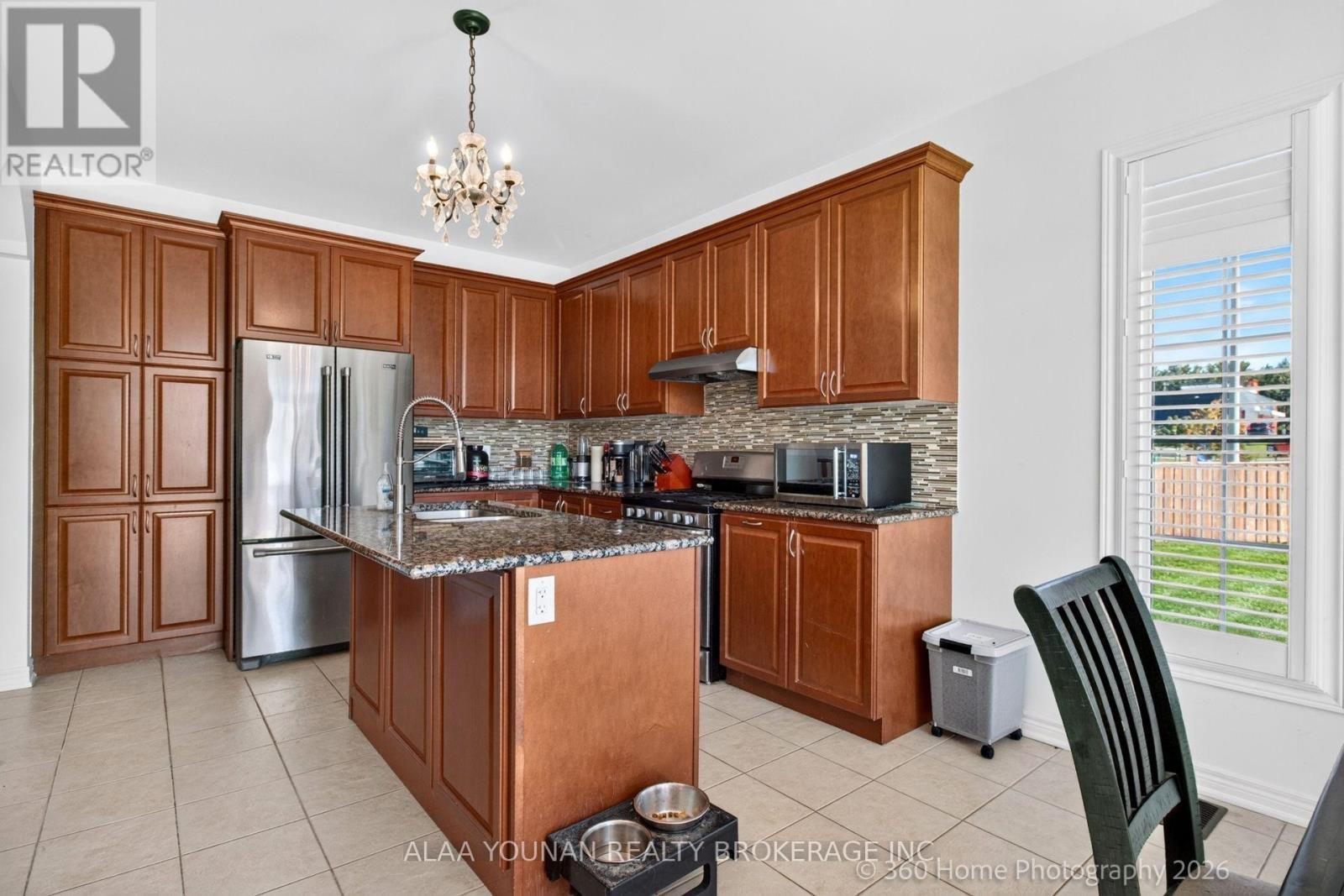 KITCHEN - 140 Copeland Crescent, Innisfil, ON