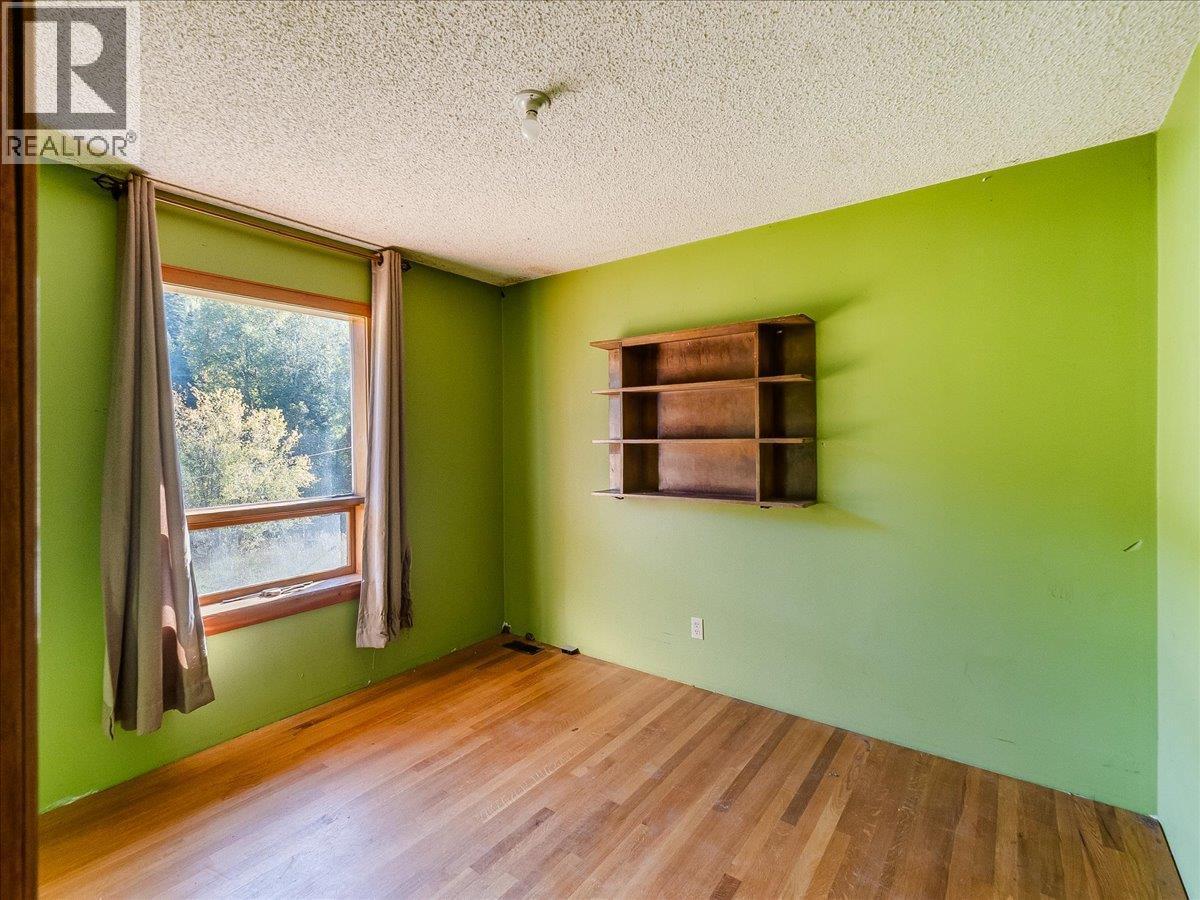 3168 Pass Creek Road, Crescent Valley, BC